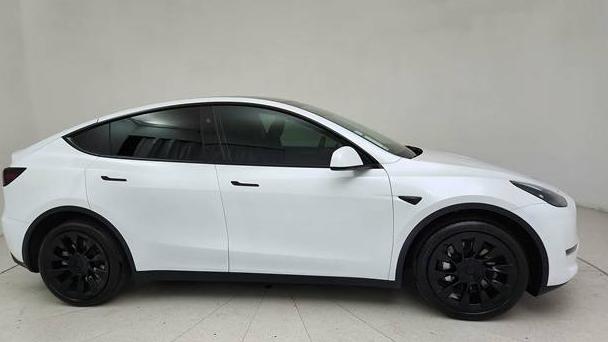 TESLA MODEL Y 2024 7SAYGDEE6RA265482 image